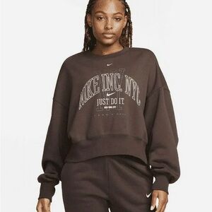 Nike Phoenix Fleece Women's Oversized Crew-Neck Sweatshirt (size M)